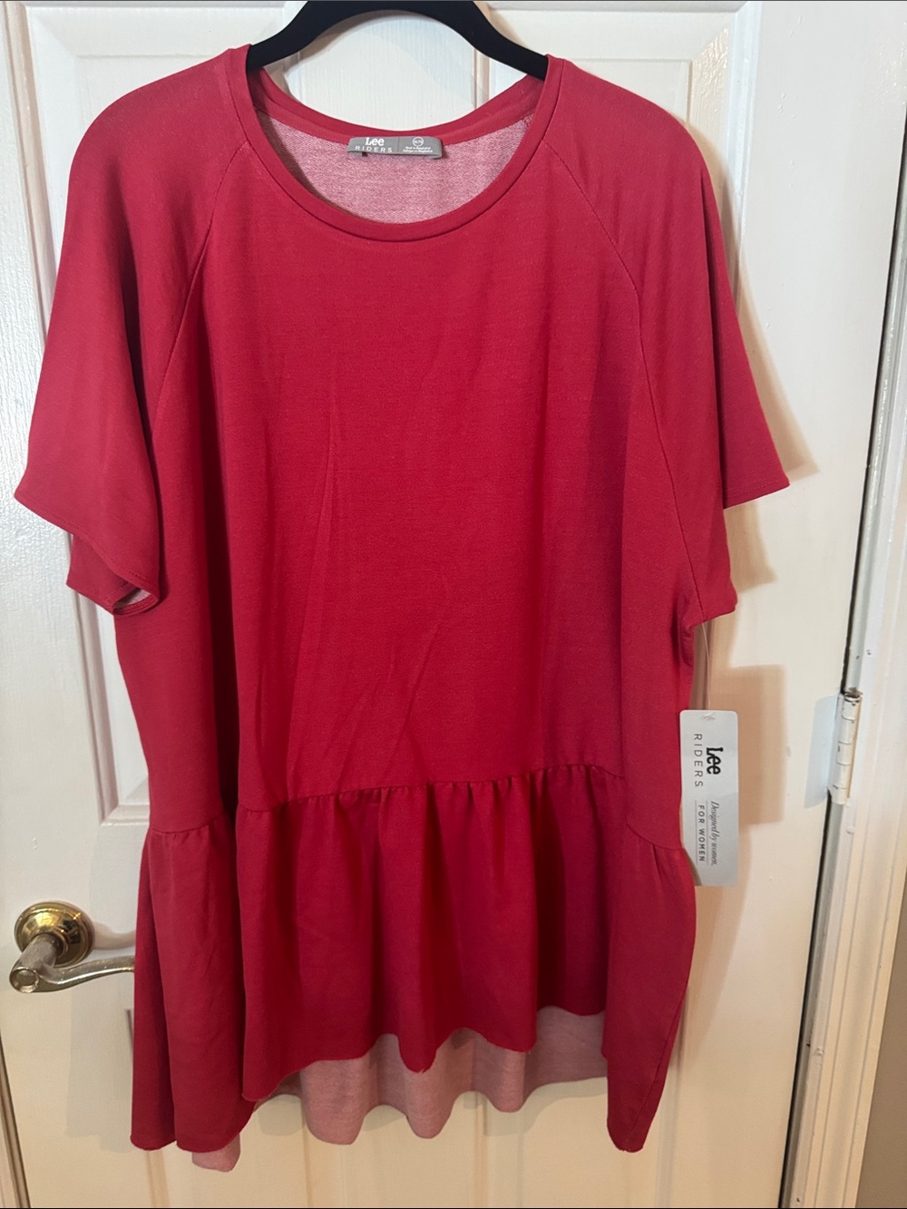 NWT Lee Women's Deep Pink Peplum Short-Sleeve Tunic